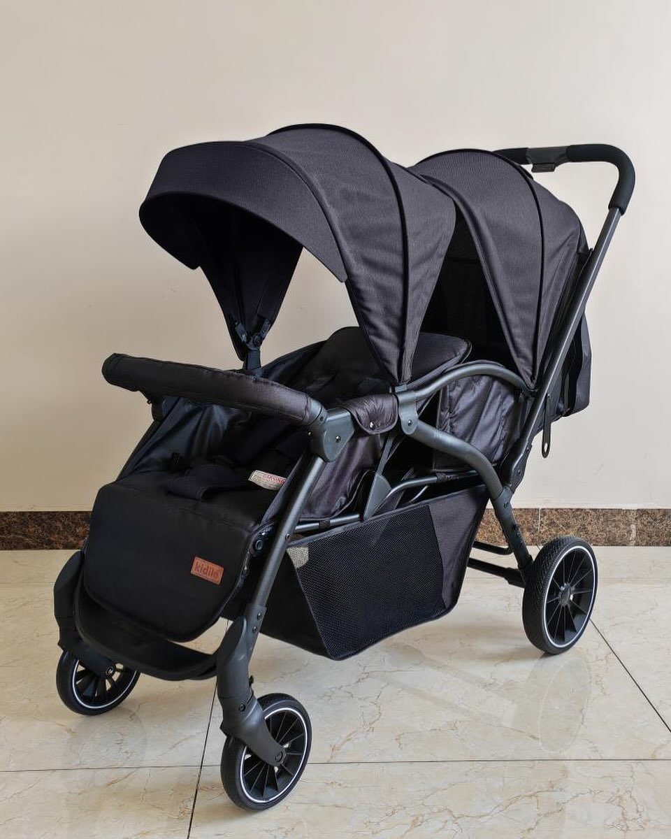 Easy Foldable Twin Stroller, Pram with Adjustable Leg Rest.